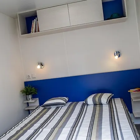 Kamp alanı Mobil 6 Personnes Confort