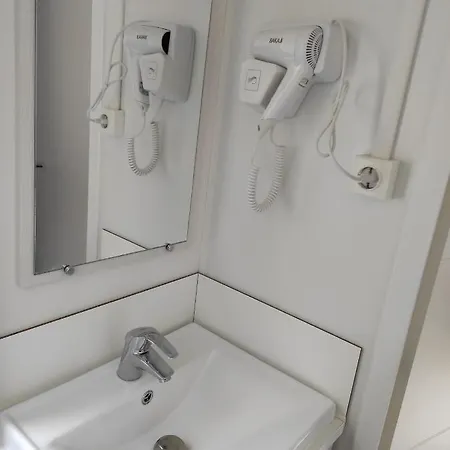 Kamp alanı Mobil 6 Personnes Confort