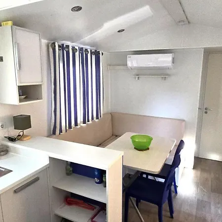 Mobil 6 Personnes Confort Campingplads